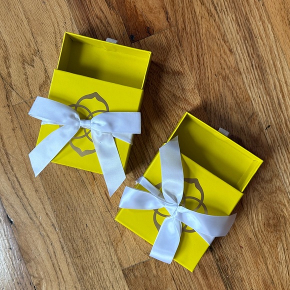 Kendra Scott Jewelry - Kendra Scott Gift Boxes (2)